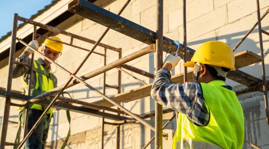 Professional residential roofers in Carson, MS